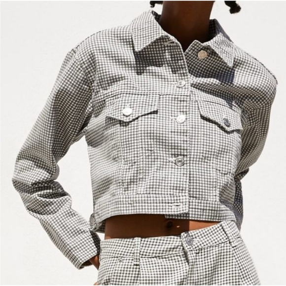 Medium Blk & Wht Jean Jacket Cropped - Picture 8 of 9